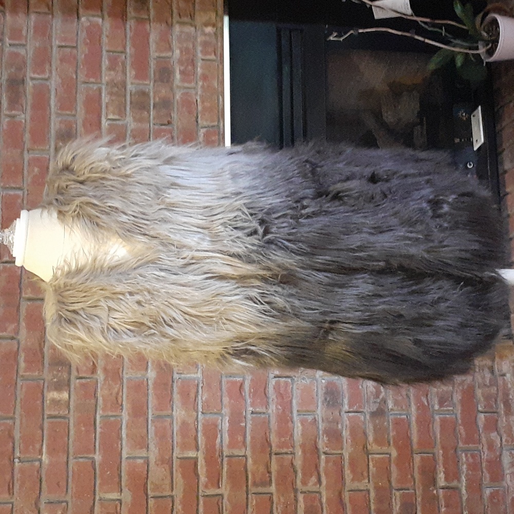 Lisa Rinna collection vest